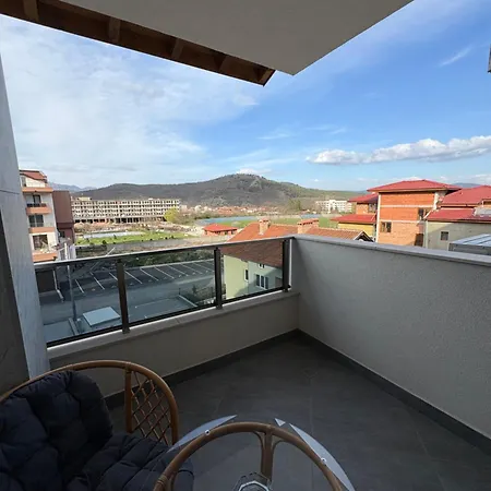 Apartman Nikea 1 *